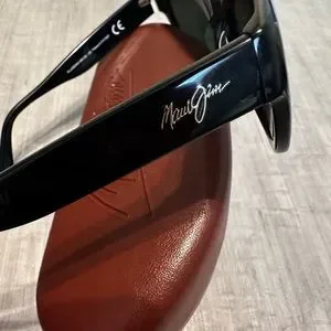 Maui Jim | Accessories | Guc Maui Jim Plumeria Sunglasses 